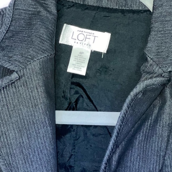 LOFT Navy Blue Womens Blazer - Picture 4 of 4